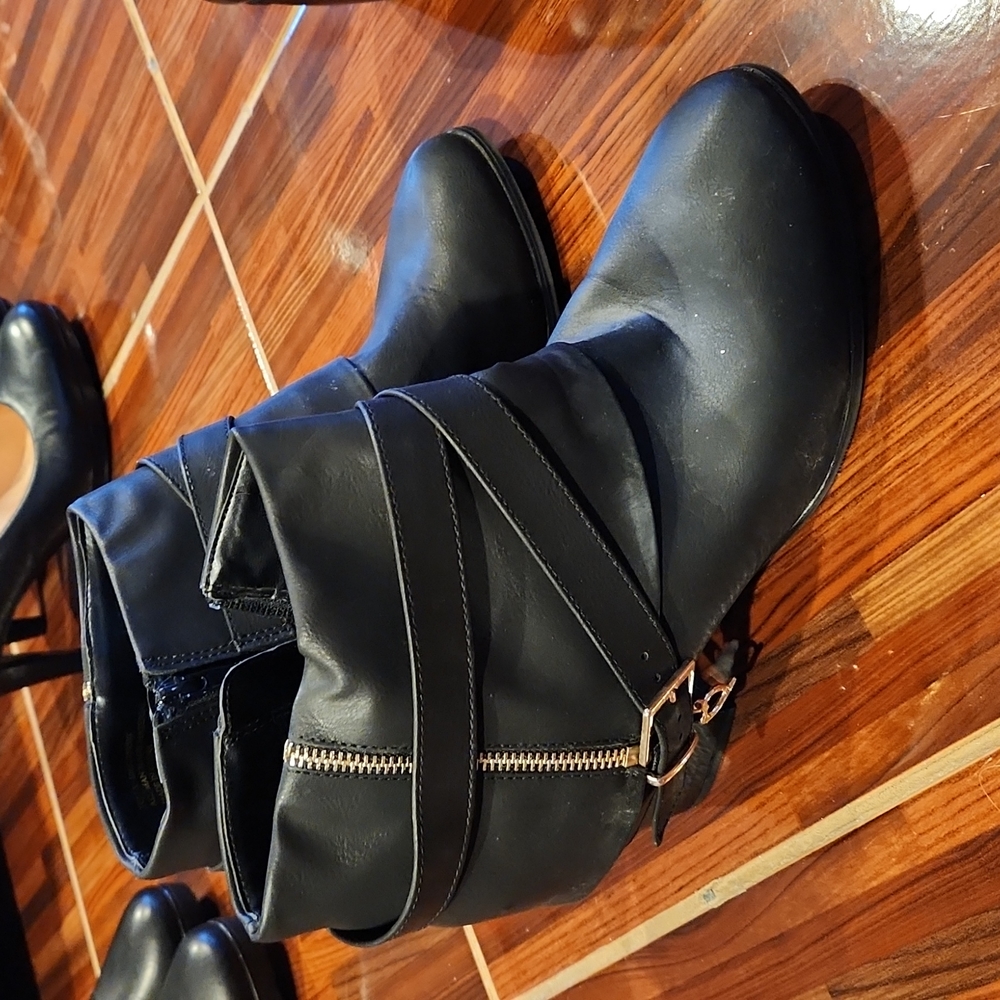 Ankle boots